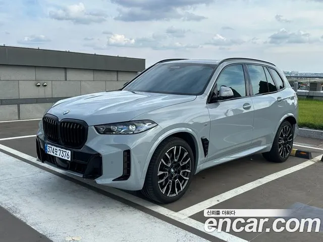 Фотография автомобиля — BMW X5 G05