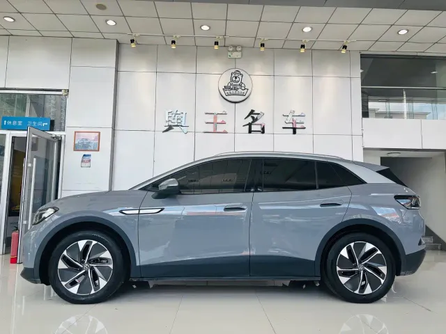 Volkswagen ID.4 Crozz — Фото автомобиля 2