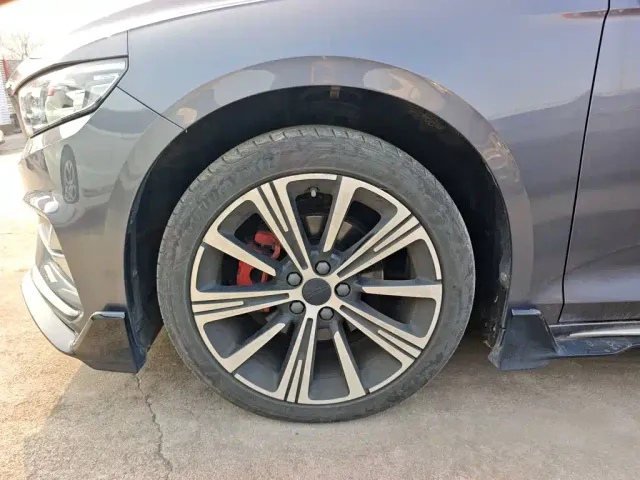 Geely Xingrui — Фото автомобиля 21
