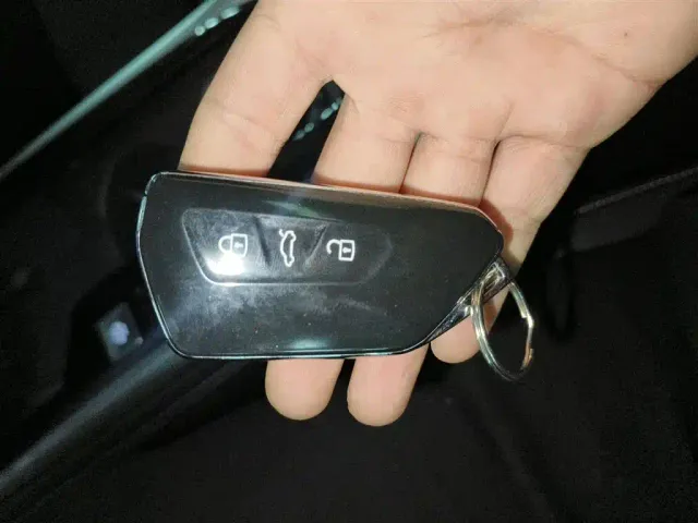 Volkswagen Passat — Фото автомобиля 8