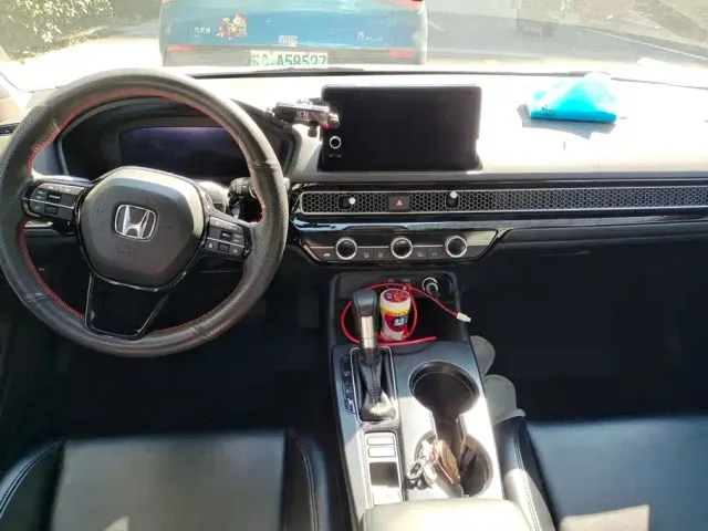 Honda Civic — Фото автомобиля 12