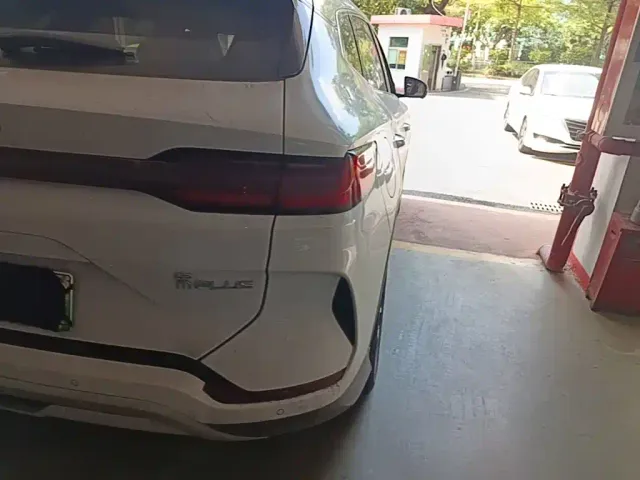BYD Song PLUS — Фото автомобиля 7