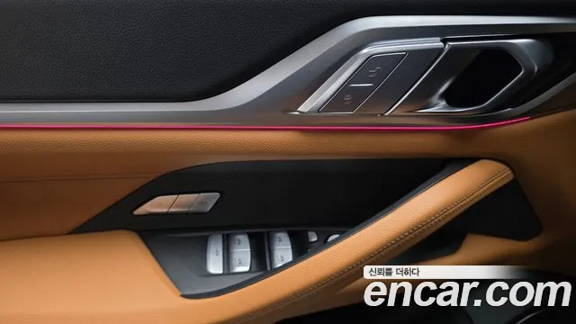 BMW i4 — Фото автомобиля 27