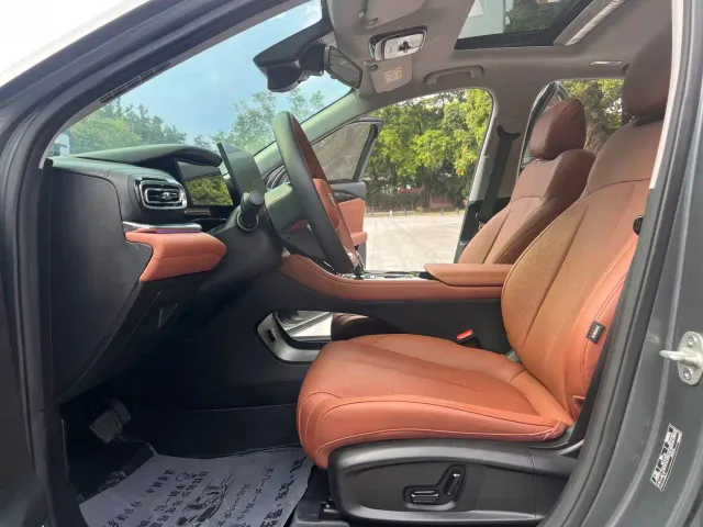 Geely Emgrand 2026 Model Fifth Generation 1.5T Explorer Edition — Фото автомобиля 5