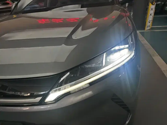 BYD Yuan UP — Фото автомобиля 23