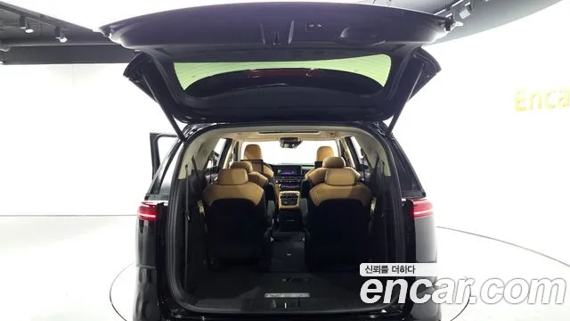 Kia Carnival 4th Gen — Фото автомобиля 24