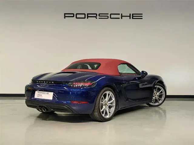 Porsche 718 — Фото автомобиля 7