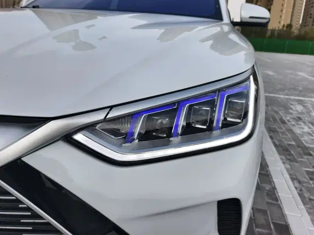 BYD Song PLUS — Фото автомобиля 4