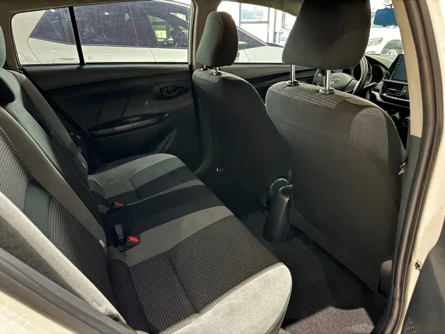 Toyota Vios FS — Фото автомобиля 9