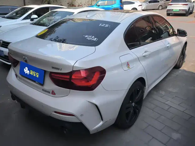 BMW 1 Series — Фото автомобиля 3
