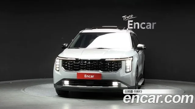 Kia Canival — Фото автомобиля 3