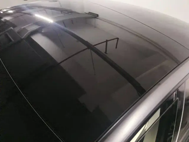 Tesla Model 3 — Фото автомобиля 6