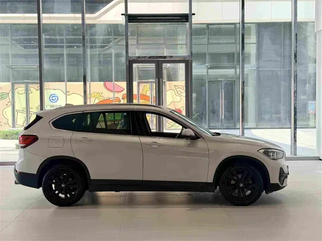 BMW X1 — Фото автомобиля 26