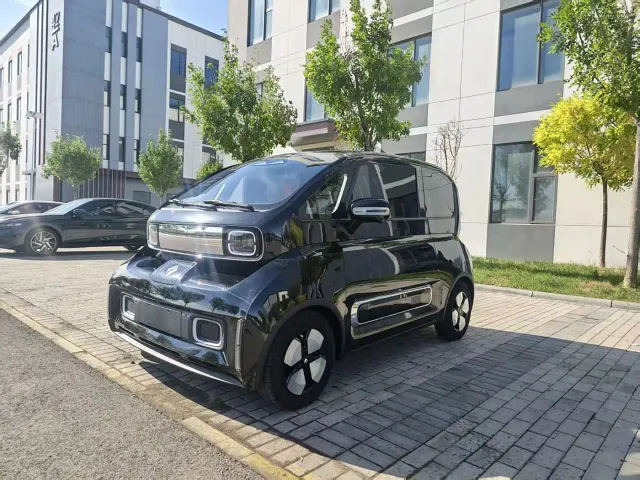 Фотография автомобиля — Baojun KiWi EV