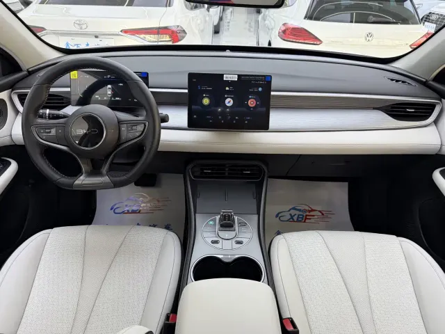 BYD Seal 05 DM-i — Фото автомобиля 5