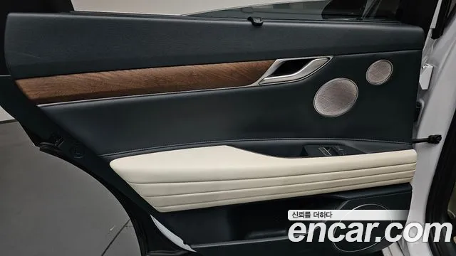 Genesis G80 RG3 — Фото автомобиля 25