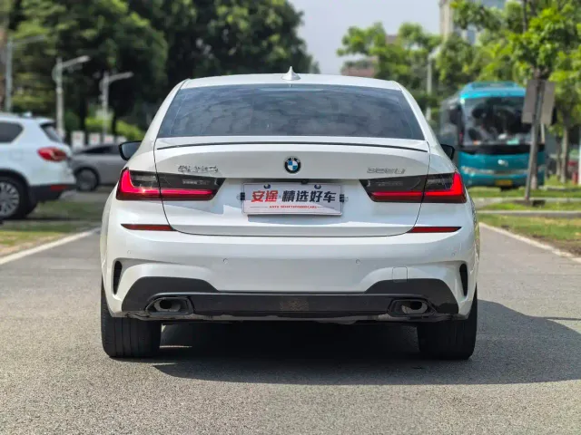 BMW 3 Series — Фото автомобиля 4