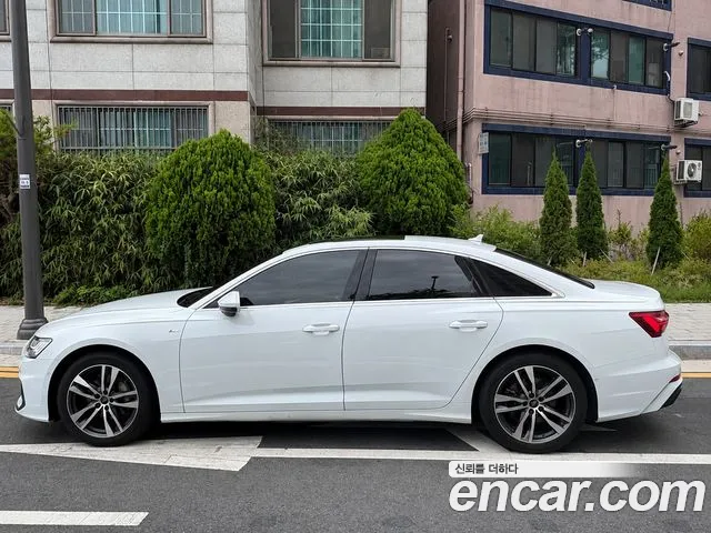 Audi A6 C8 — Фото автомобиля 2