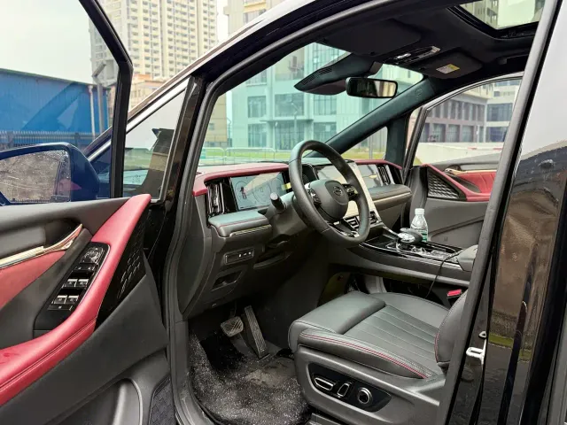 GAC Trumpchi M8 — Фото автомобиля 4