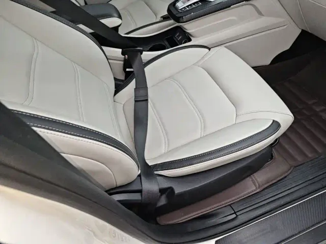 BYD Yuan Pro — Фото автомобиля 24