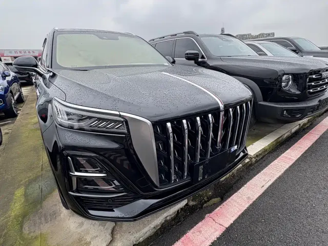 Hongqi HS5 — Фото автомобиля 3