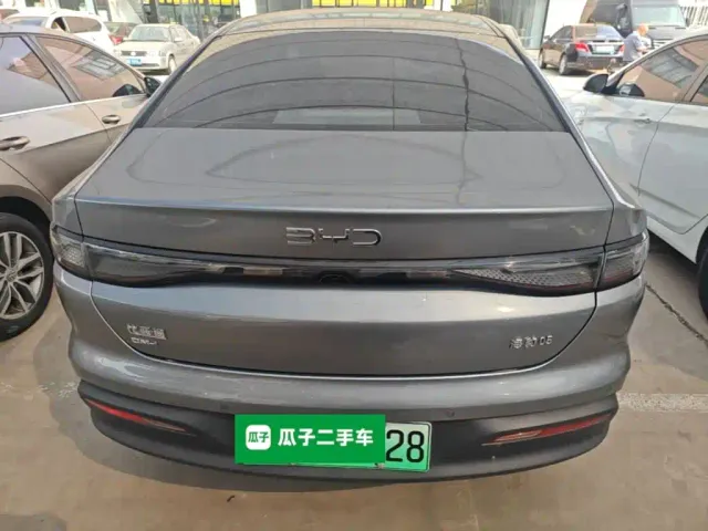 BYD Seal 05 DM-i — Фото автомобиля 5