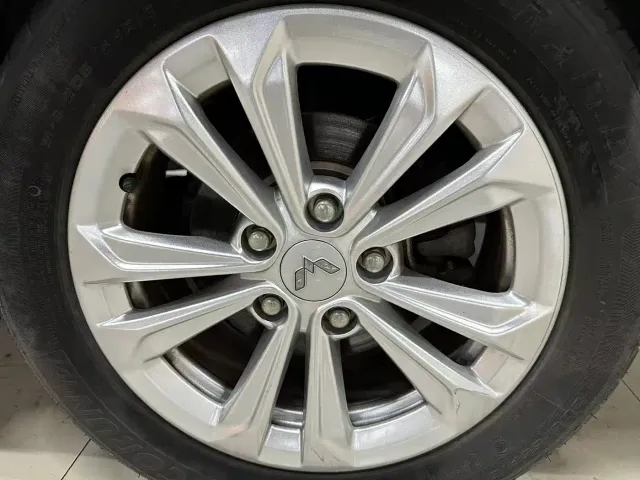 Wuling Jiachen — Фото автомобиля 12