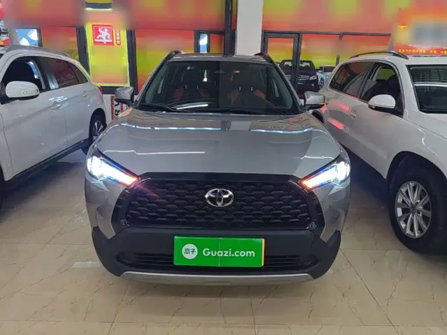 Toyota Corolla Cross — Фото автомобиля 2