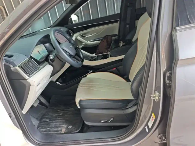 BYD Song PLUS — Фото автомобиля 14
