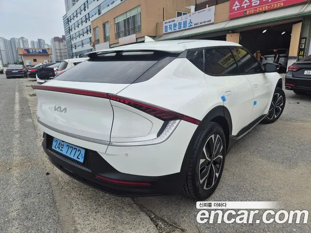 Kia EV6 — Фото автомобиля 4