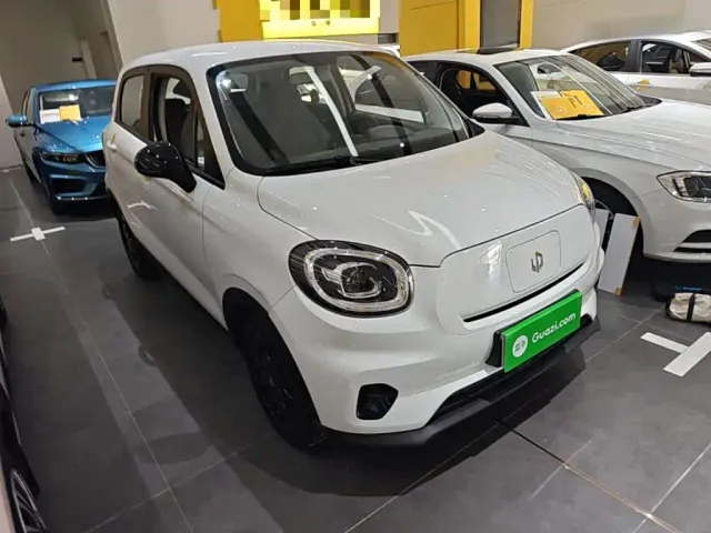 Leapmotor T03 — Фото автомобиля 3