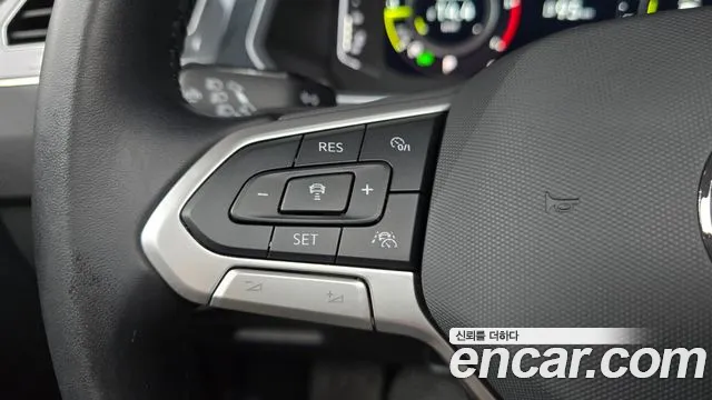 Volkswagen Tiguan Tiguan 2 поколение 2.0 TDI Prestige — Фото автомобиля 29