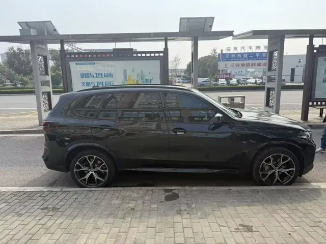 BMW X5 — Фото автомобиля 4