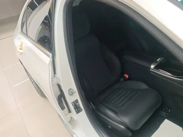Mercedes-Benz C-Class — Фото автомобиля 24
