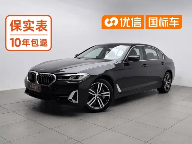 Фотография автомобиля — BMW 5 Series