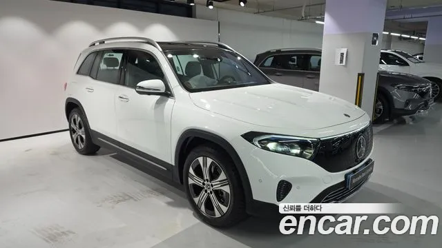 Mercedes-Benz EQB X243 — Фото автомобиля 2