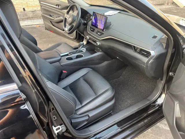 Nissan Teana — Фото автомобиля 13