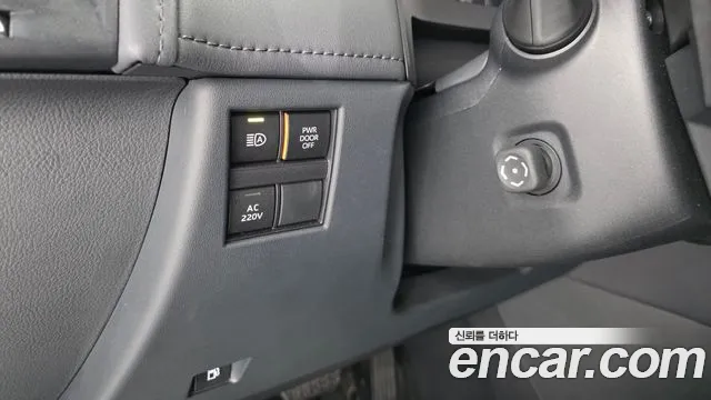 Toyota Alphard — Фото автомобиля 18