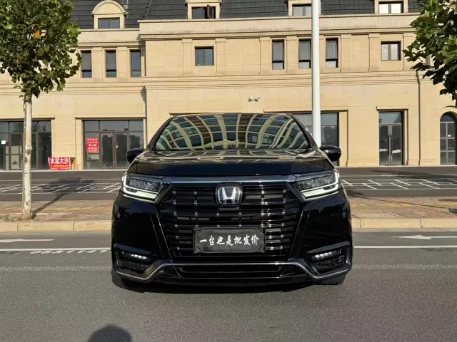 Honda Elysion — Фото автомобиля 2