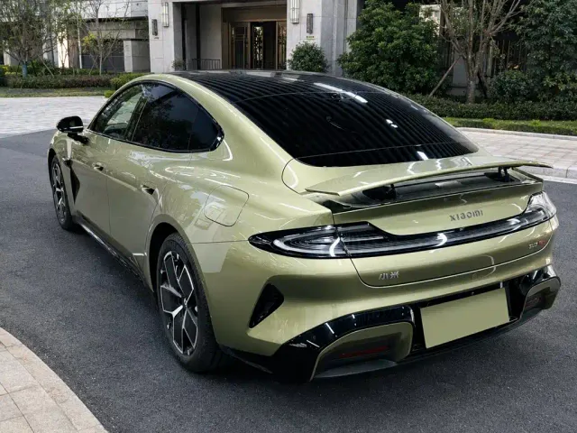 Xiaomi SU7 — Фото автомобиля 6