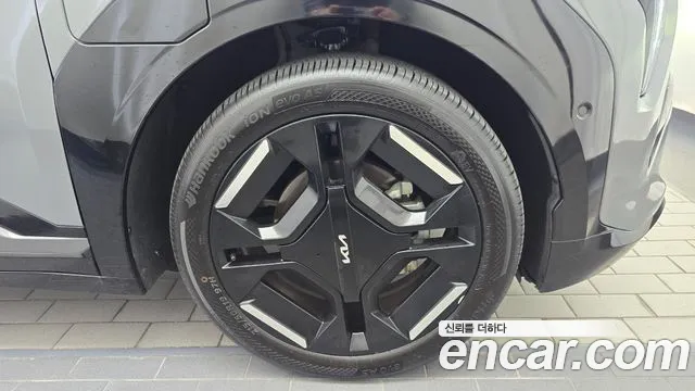 Kia EV3 — Фото автомобиля 6