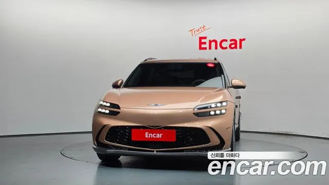 Genesis GV60 — Фото автомобиля 3