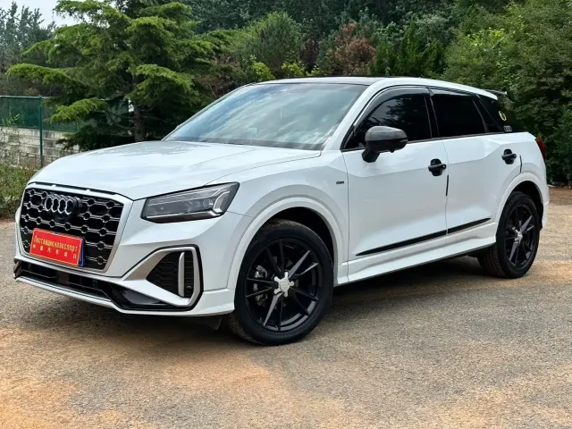 Фотография автомобиля — Audi Q2L