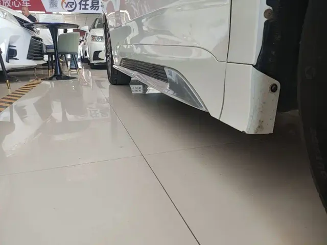 GAC Trumpchi M8 — Фото автомобиля 20