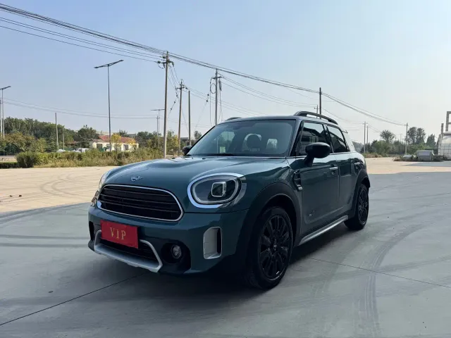 Фотография автомобиля — MINI Countryman