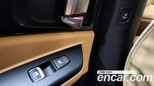Kia Canival Carnival 4 поколение 9 мест Prestige — Фото автомобиля 19