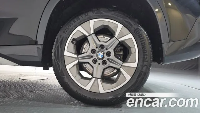 BMW X1 — Фото автомобиля 6