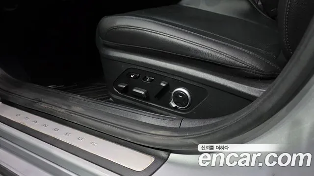 Hyundai Grandeur Grandeur (GN7) 3.5 LPG 2WD (Такси) — Фото автомобиля 18
