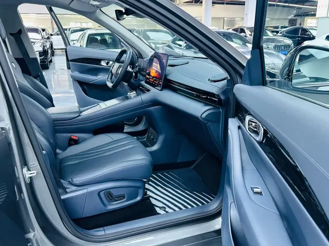 Geely Galaxy E5 — Фото автомобиля 8