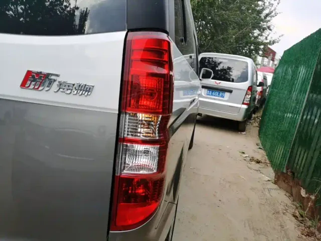 Jinbei New Hiace X30L — Фото автомобиля 7